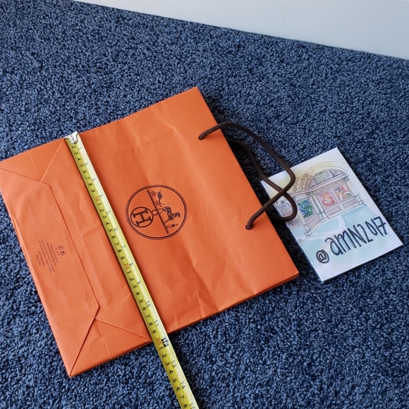 Hermes Shopping Bag - Picture 3 of 6